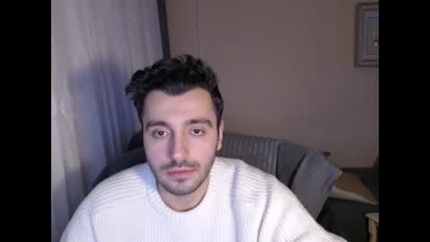 Snapshot of 2handsomeman chatting on January 2026 10:55:01 PM Berk online show from January 2026 10:55:01 PM