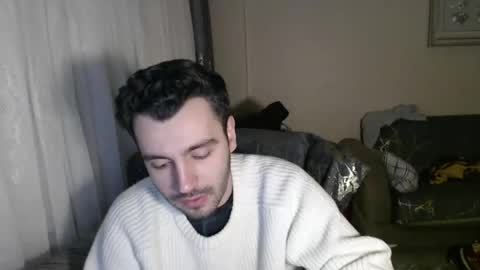 Snapshot of 2handsomeman chatting on February 2026 11:25:01 PM Berk online show from February 2026 11:25:01 PM