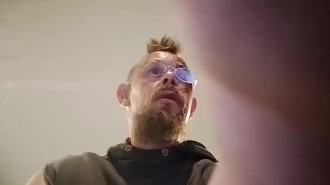 2hotty88 online show from March 2026 09:57:01 AM
