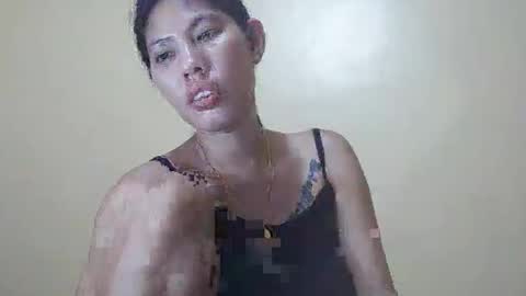 2pinaybeauty online show from November 2025 11:54:01 AM