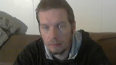 Snapshot of 2small4you83 chatting on January 2025 12:09:01 AM 2small4you83 online show from January 2025 12:09:01 AM