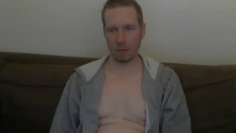 Snapshot of 2small4you83 chatting on June 2026 06:41:01 PM 2small4you83 online show from June 2026 06:41:01 PM