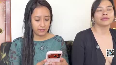 Dalilah and Tarah online show from April 2026 02:29:02 PM