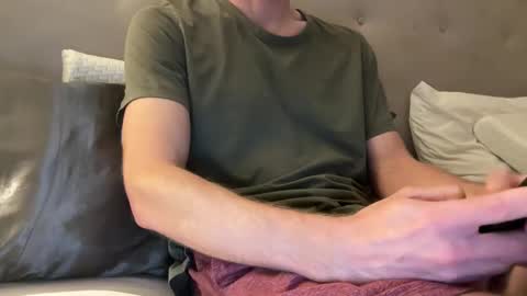 Snapshot of 30mhornyusa chatting on November 2025 01:48:02 AM 30mhornyusa online show from November 2025 01:48:02 AM