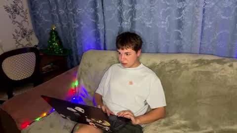 Charlie online show from October 2025 12:07:02 AM