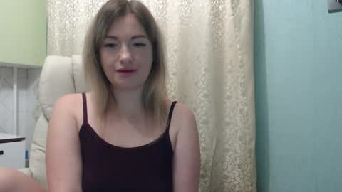 3sweetcandy3 online show from October 2025 11:31:01 PM