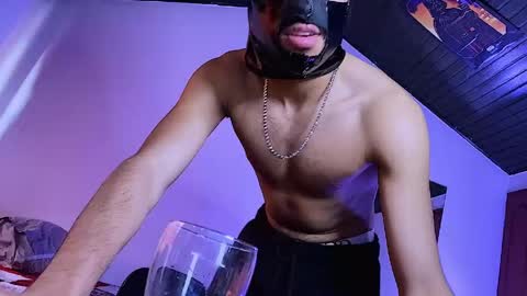 E V I L online show from May 2026 09:20:01 PM