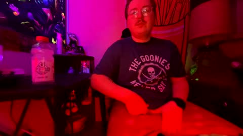 Snapshot of 420jizzva chatting on March 2025 03:41:01 AM Daddythickdick420 online show from March 2025 03:41:01 AM