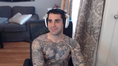 Snapshot of 420randomguy chatting on February 2026 03:43:01 PM Anomander Rake online show from February 2026 03:43:01 PM