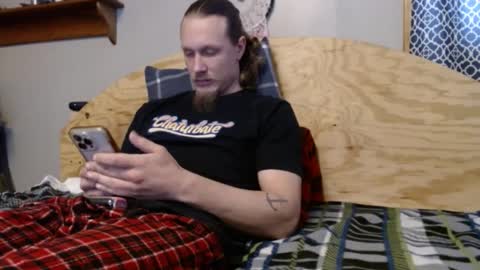 Snapshot of 420st chatting on January 2025 08:32:01 PM font size 3 FUN WITH DICK AND MARY JANEfont online show from January 2025 08:32:01 PM