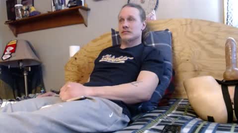 Snapshot of 420st chatting on March 2025 07:42:02 PM font size 3 FUN WITH DICK AND MARY JANEfont online show from March 2025 07:42:02 PM