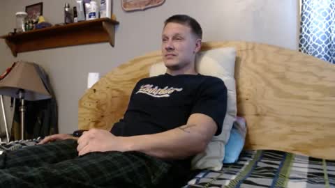 Snapshot of 420st chatting on September 2025 06:57:02 PM font size 3 FUN WITH DICK AND MARY JANEfont online show from September 2025 06:57:02 PM