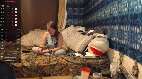 420stonerchick online show from March 2026 01:22:02 PM