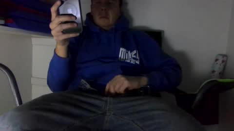 4doors4morehores online show from January 2026 07:13:02 AM