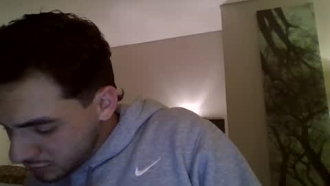 Snapshot of 4misterious chatting on July 2026 04:40:01 AM Brian online show from July 2026 04:40:01 AM
