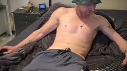 4u2pleasure online show from December 2024 05:34:01 PM