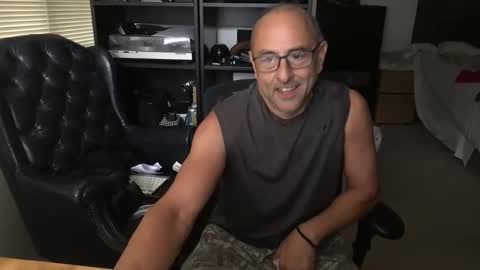 Snapshot of 66sexytime99 chatting on December 2025 08:05:02 PM daddy vegas for single women and couples here online show from December 2025 08:05:02 PM