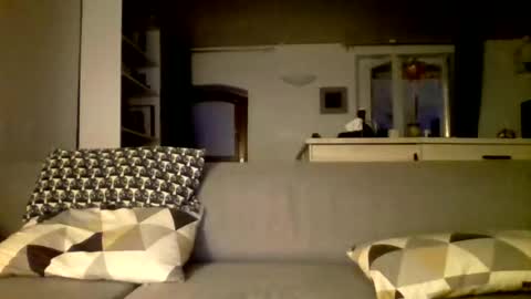 Num online show from December 2024 04:15:01 PM