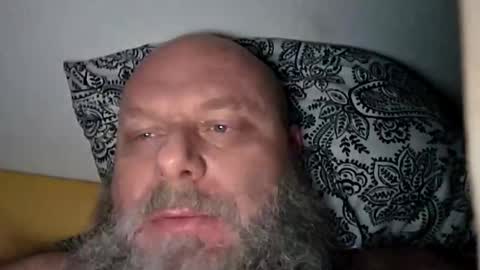 Snapshot of 69singledad79 chatting on October 2025 06:54:01 AM 69singledad79 online show from October 2025 06:54:01 AM