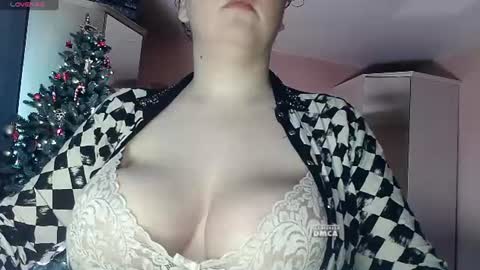 Snapshot of 6_dream_9 chatting on June 2026 01:42:02 PM 6_dream_9 online show from June 2026 01:42:02 PM