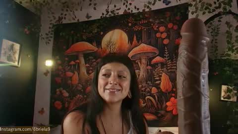 B R I E L A  online show from March 2026 12:21:01 PM