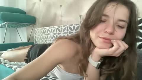 75sowet018 online show from December 2025 08:30:01 AM