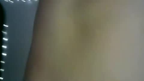 Lilu online show from December 2025 11:21:02 PM