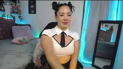 Scarlett online show from April 2026 03:56:01 AM