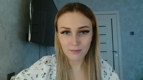 7melania online show from September 2025 12:06:01 PM