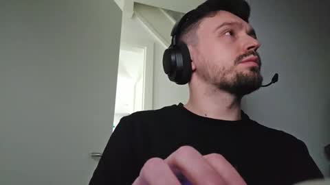 8inchdude93 online show from March 2026 12:32:01 PM