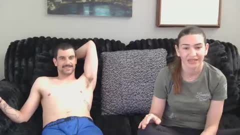 Snapshot of 90snaughtycouple chatting on April 2026 10:26:01 PM 90sNaughtyCouple online show from April 2026 10:26:01 PM
