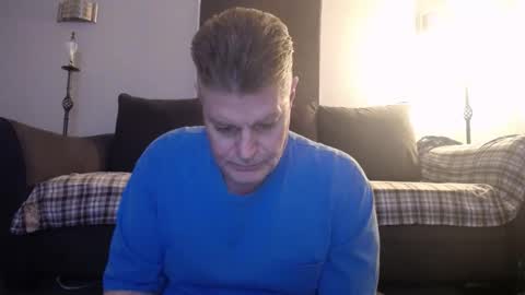 Snapshot of 989guy chatting on January 2026 11:52:02 PM 989guy online show from January 2026 11:52:02 PM