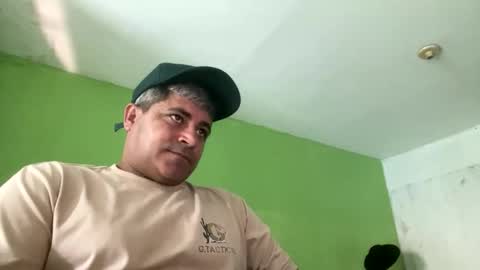 9vinhocamshow online show from February 2026 11:31:02 AM