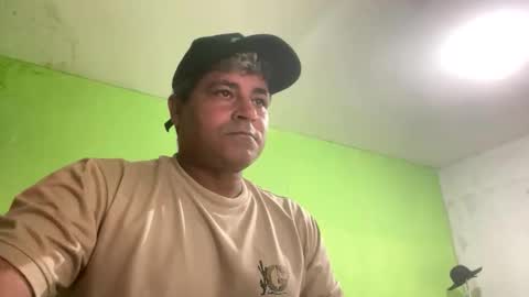 9vinhocamshow online show from April 2026 11:46:02 PM