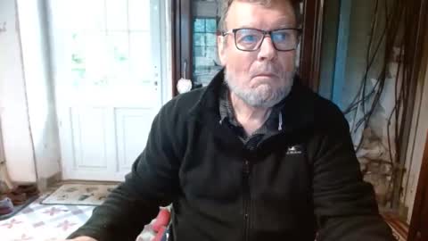 _123_voyeur_ online show from September 2025 07:35:02 AM