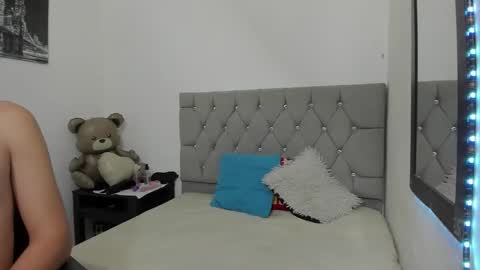 Snapshot of _1dereck chatting on February 2026 09:50:02 AM DERECK online show from February 2026 09:50:02 AM