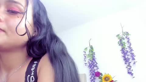 Snapshot of _1jade chatting on December 2025 06:47:02 PM JADE online show from December 2025 06:47:02 PM