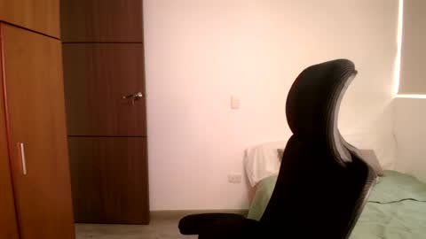 Snapshot of _abbyyyy_ chatting on June 2026 07:12:01 PM abby 3 online show from June 2026 07:12:01 PM
