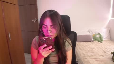 Snapshot of _abbyyyy_ chatting on July 2026 04:17:02 PM abby 3 online show from July 2026 04:17:02 PM