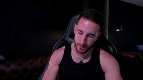 _adamcoper_ online show from November 2025 03:29:02 PM