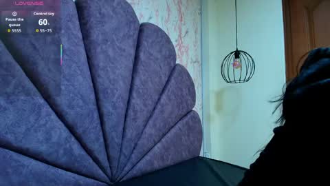Snapshot of _alaia_collway_ chatting on May 2026 12:00:02 PM Alaia online show from May 2026 12:00:02 PM