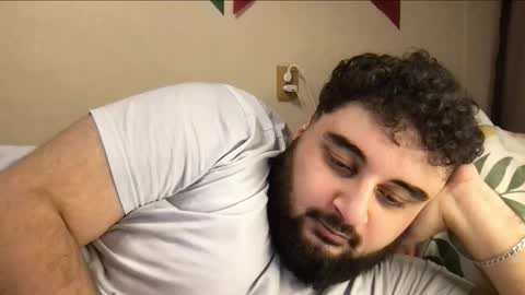 Snapshot of _alan_bear_ chatting on November 2025 05:42:02 AM Alan online show from November 2025 05:42:02 AM