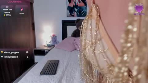 Snapshot of _alana_grey_ chatting on July 2026 03:18:02 PM _alana_grey_ online show from July 2026 03:18:02 PM