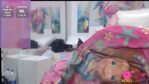 _alegriamartinez_ online show from October 2025 07:43:01 PM