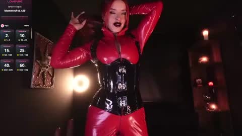 Miss Alice  My internet sucks these days see you soon online show from June 2026 10:32:01 PM