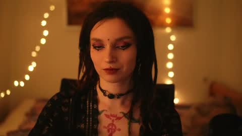 Snapshot of _alicemorrison_ chatting on April 2026 05:34:01 PM Alice Morrison Mistress Datura online show from April 2026 05:34:01 PM
