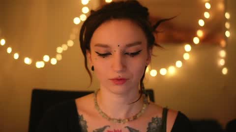 Snapshot of _alicemorrison_ chatting on April 2026 06:42:01 PM Alice Morrison Mistress Datura online show from April 2026 06:42:01 PM