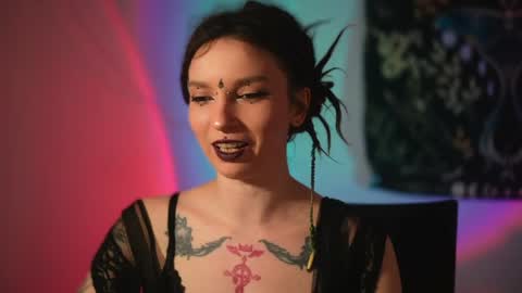 Snapshot of _alicemorrison_ chatting on May 2026 05:53:02 PM Alice Morrison Mistress Datura online show from May 2026 05:53:02 PM
