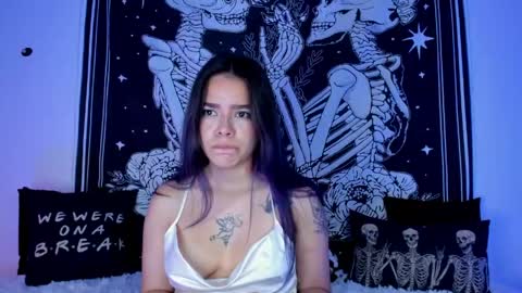 Snapshot of _alicesasha_ chatting on May 2026 12:00:02 PM _alicesasha_ online show from May 2026 12:00:02 PM