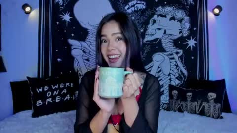 Snapshot of _alicesasha_ chatting on June 2026 05:31:01 AM _alicesasha_ online show from June 2026 05:31:01 AM